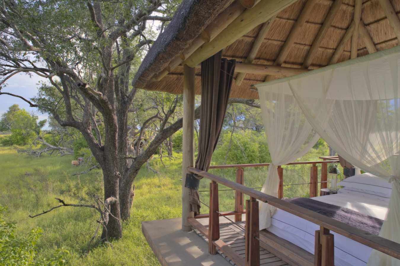 Xudum Delta Lodge - Okavango Delta and Moremi