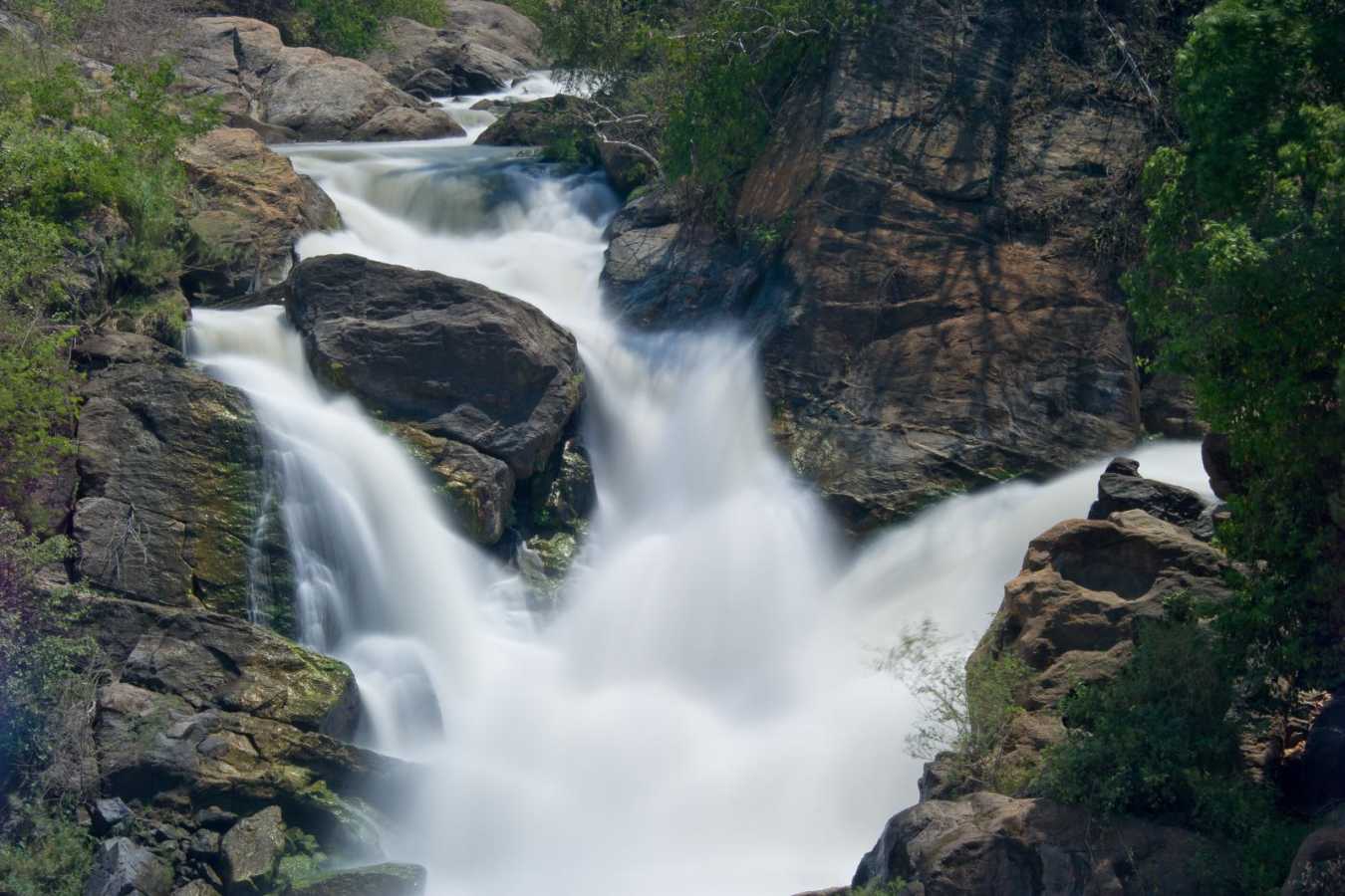 Waterfalls in Majete - Waterfalls in Majete