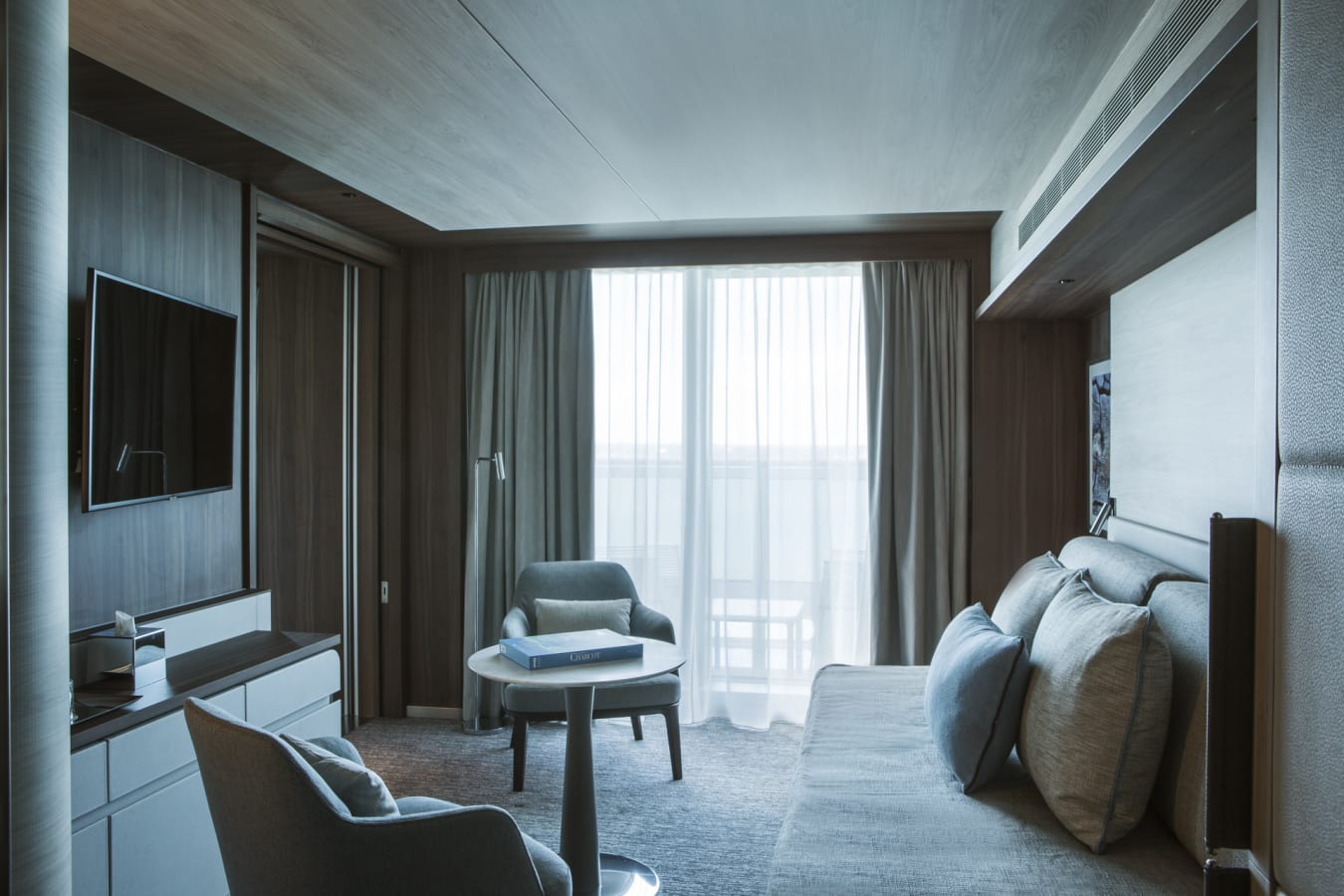 Prestige Suite Living Room
