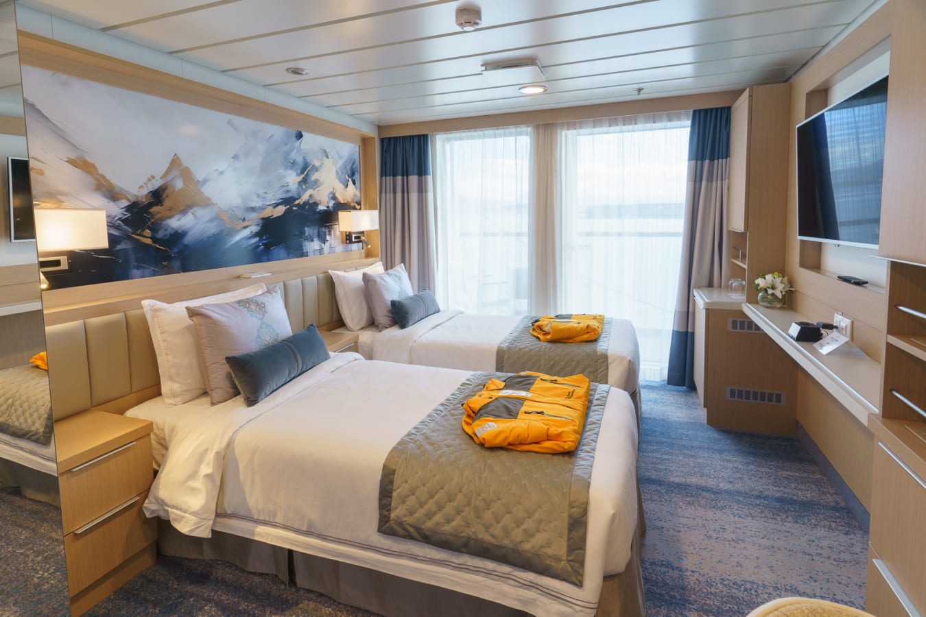 Veranda Stateroom Twin 