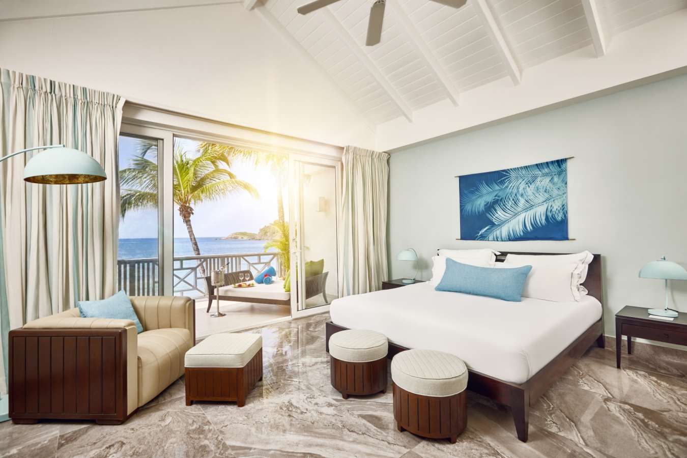 CB Beach Balcony Suite 1