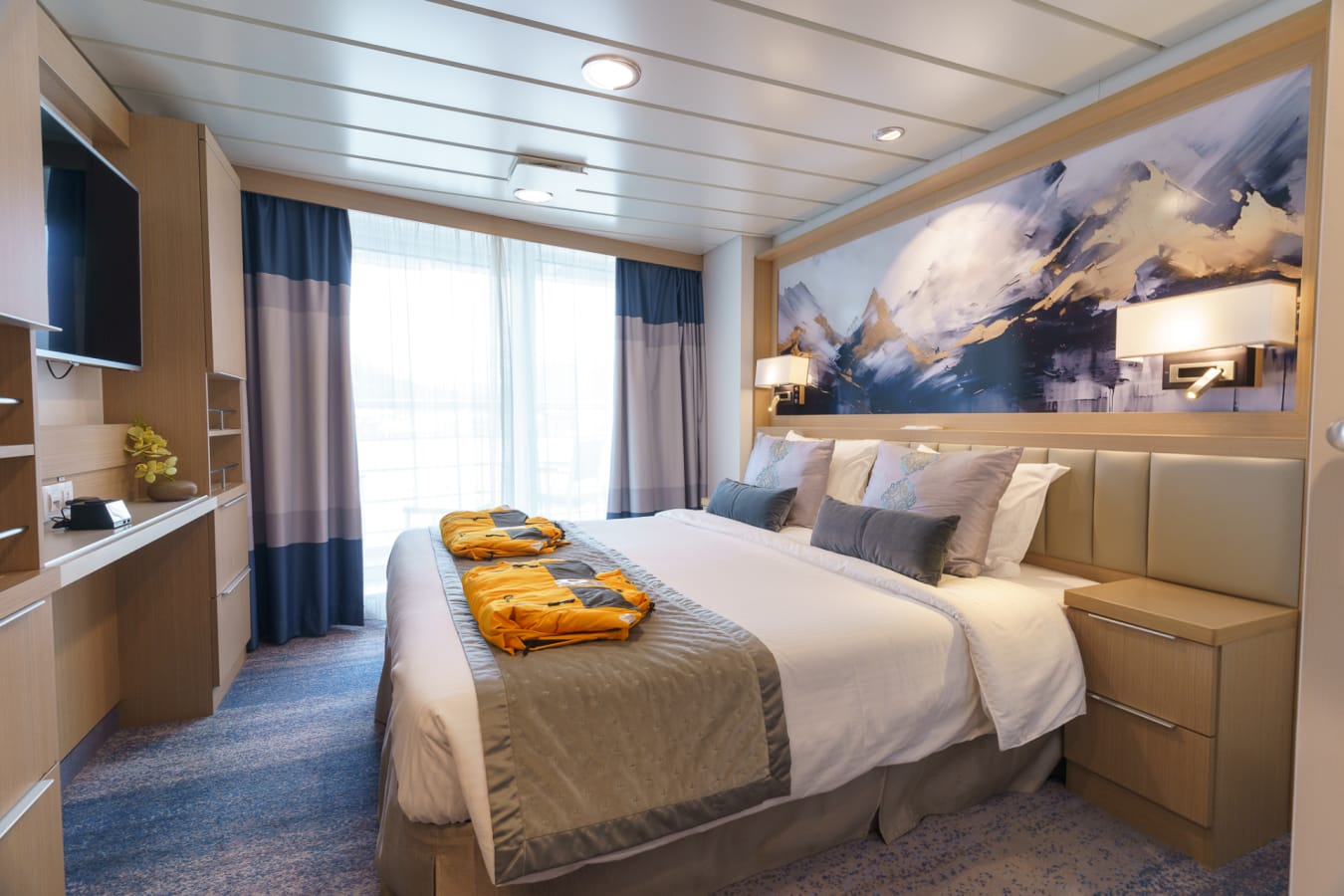 Deluxe Veranda Stateroom 2