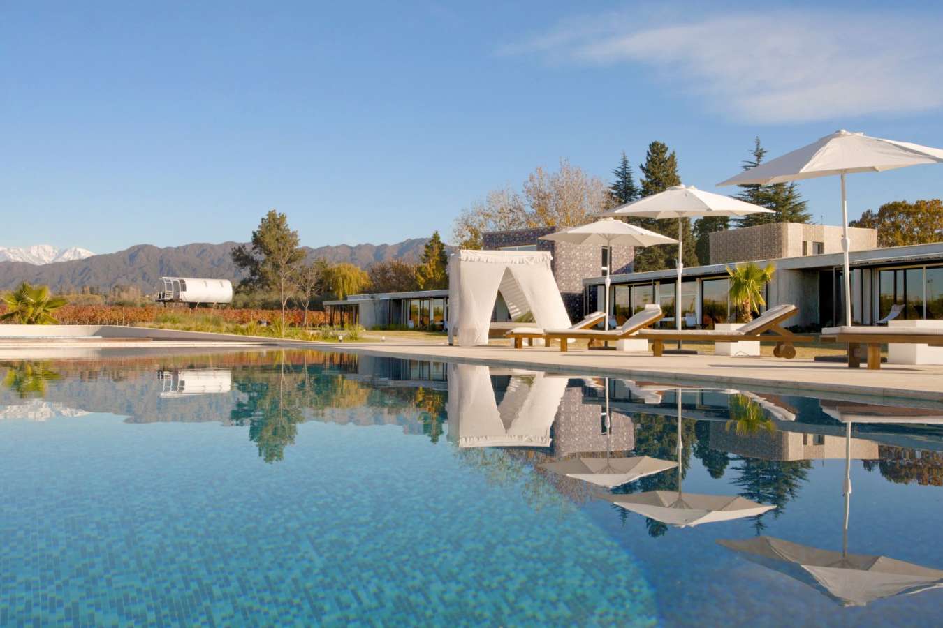 Outdoor Pool View - Entre Cielos