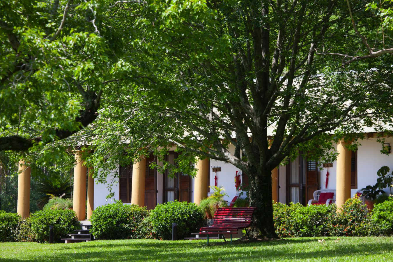 Hacienda style lodge - Puerto Valle