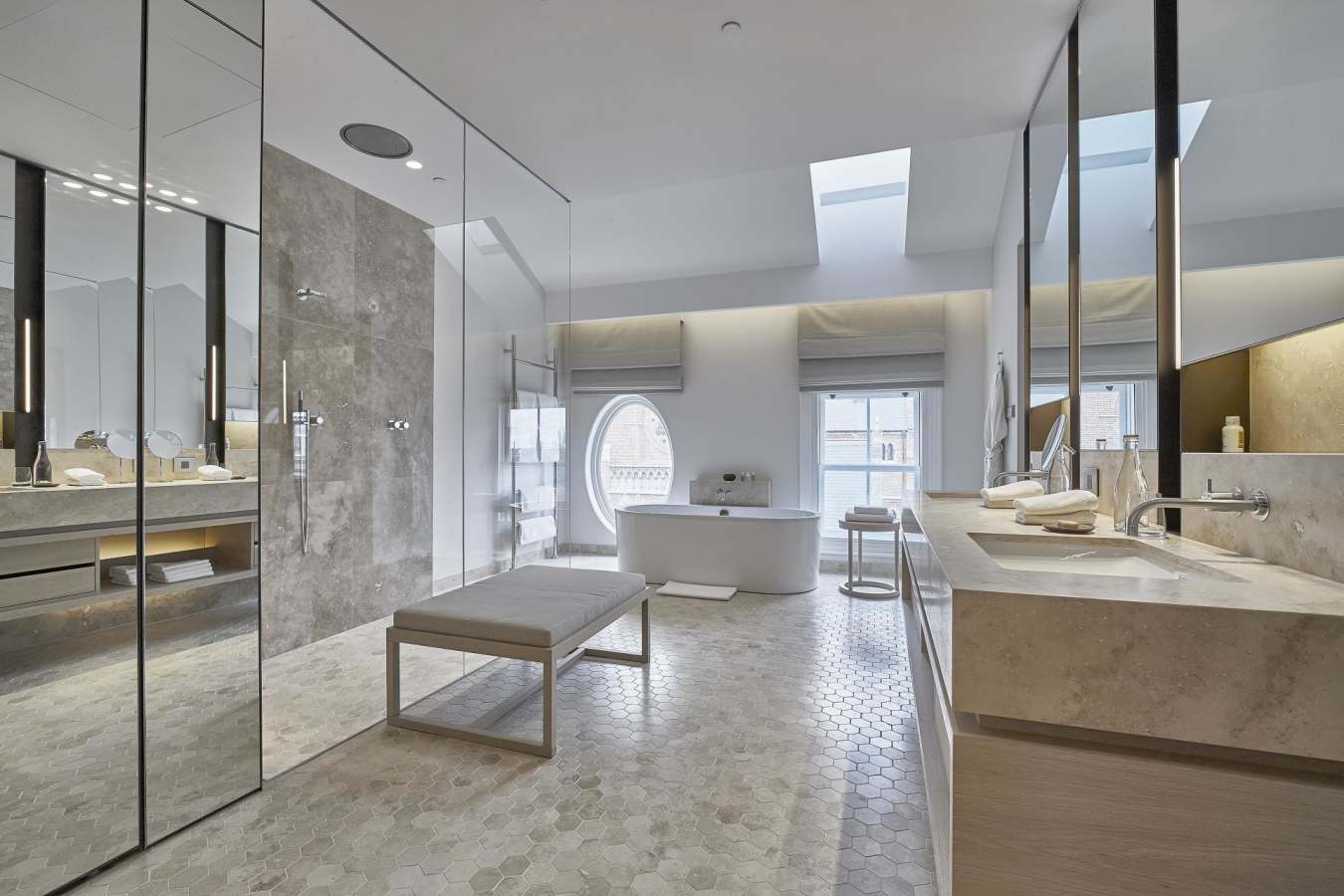 Heritage Room bathroom  - COMO The Treasury