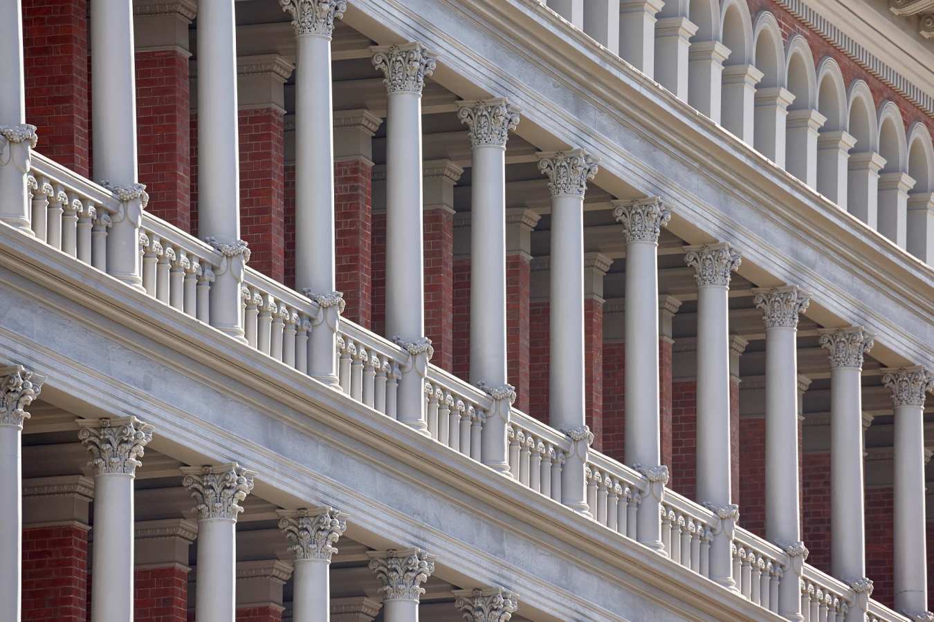 Exterior  - COMO The Treasury