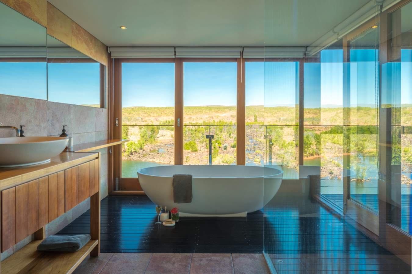 Chamberlain Suite Bathtub -  El Questro Homestead 