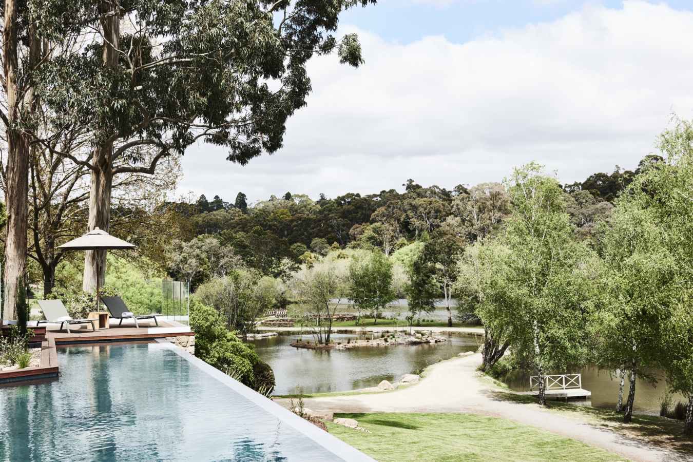 Infinity Pool - Lake House  