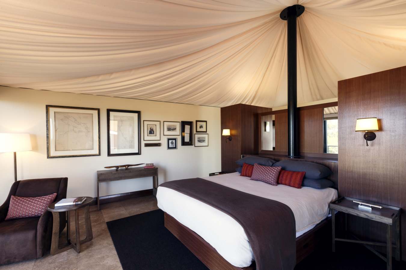 Luxury Tent - Longitude 131