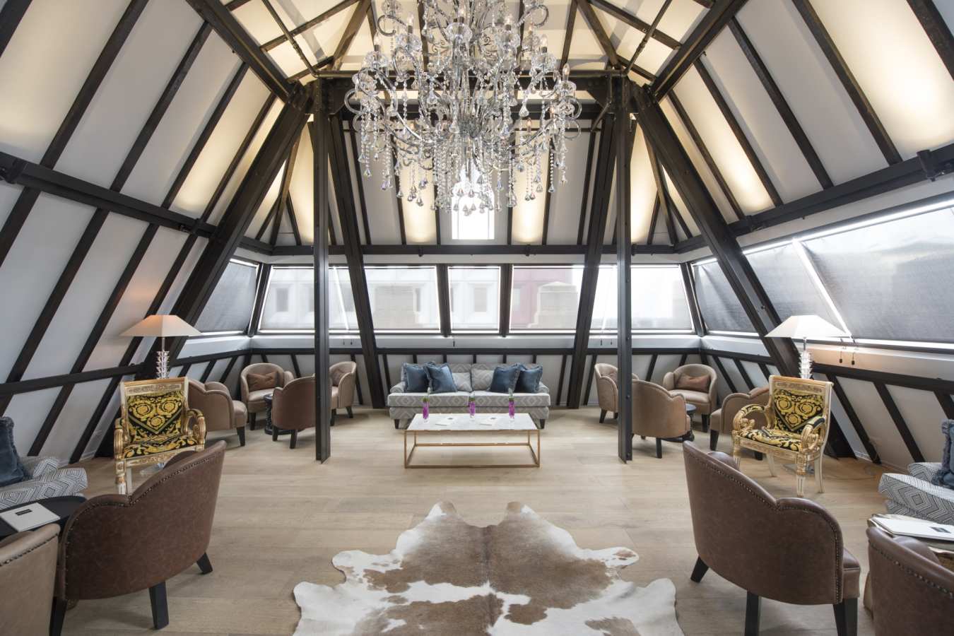 Hennessy Bar - Mayfair Hotel Adelaide