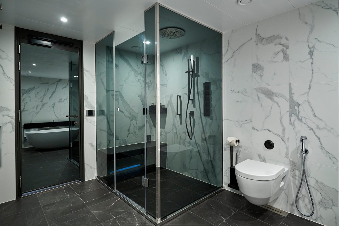 Grand Panorama Suite Bathroom
