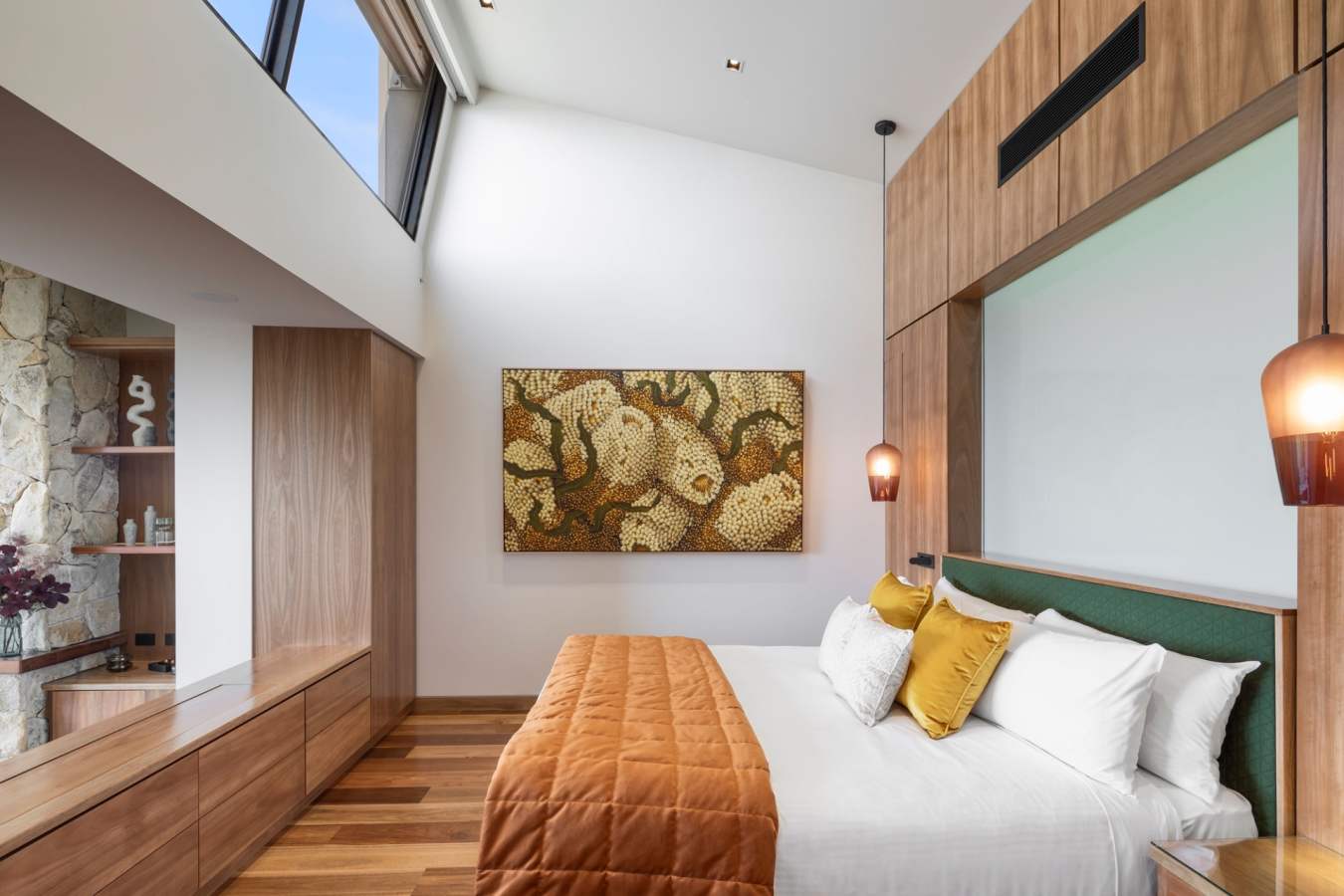 Bedroom - Sequoia Lodge 