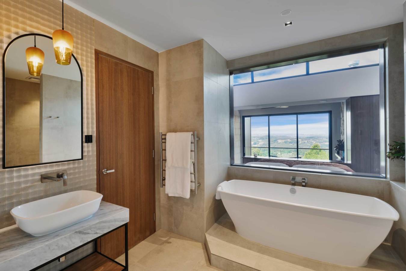 Bathroom View - Sequoia Lodge 