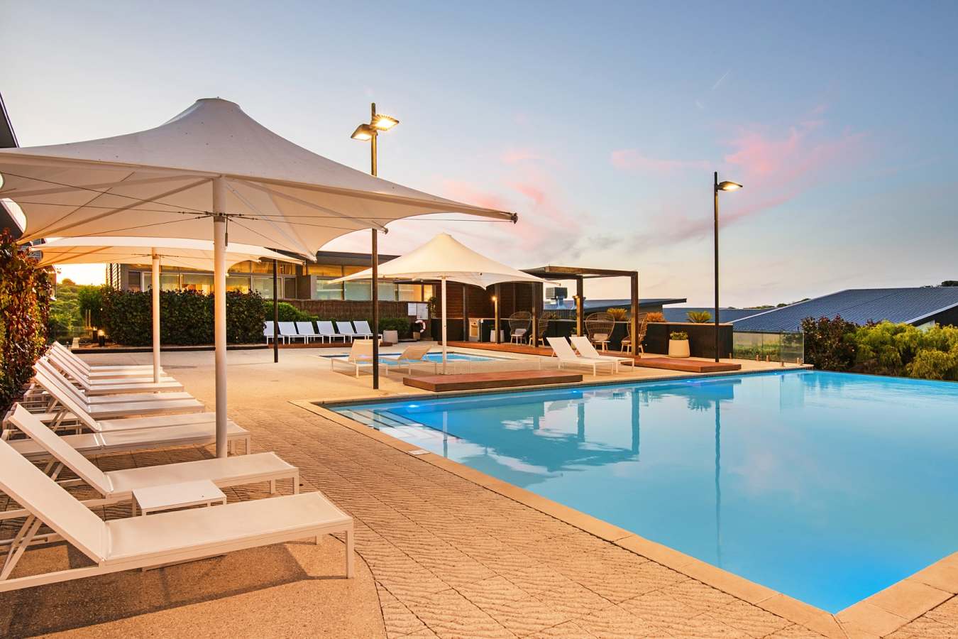 Infinity Pool - Smiths Beach Resort 