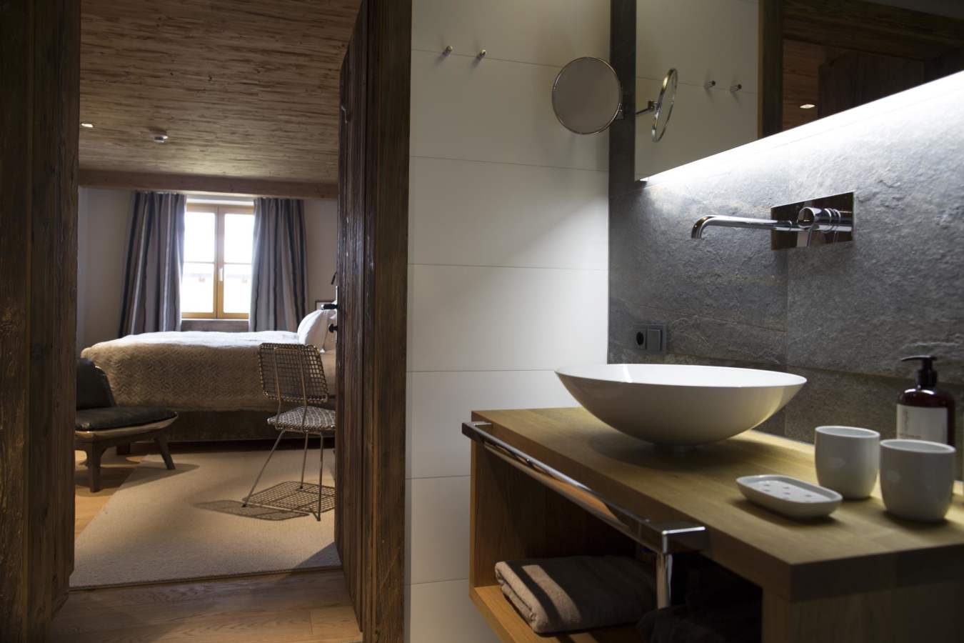 Bathroom View - House Hannes Schneider