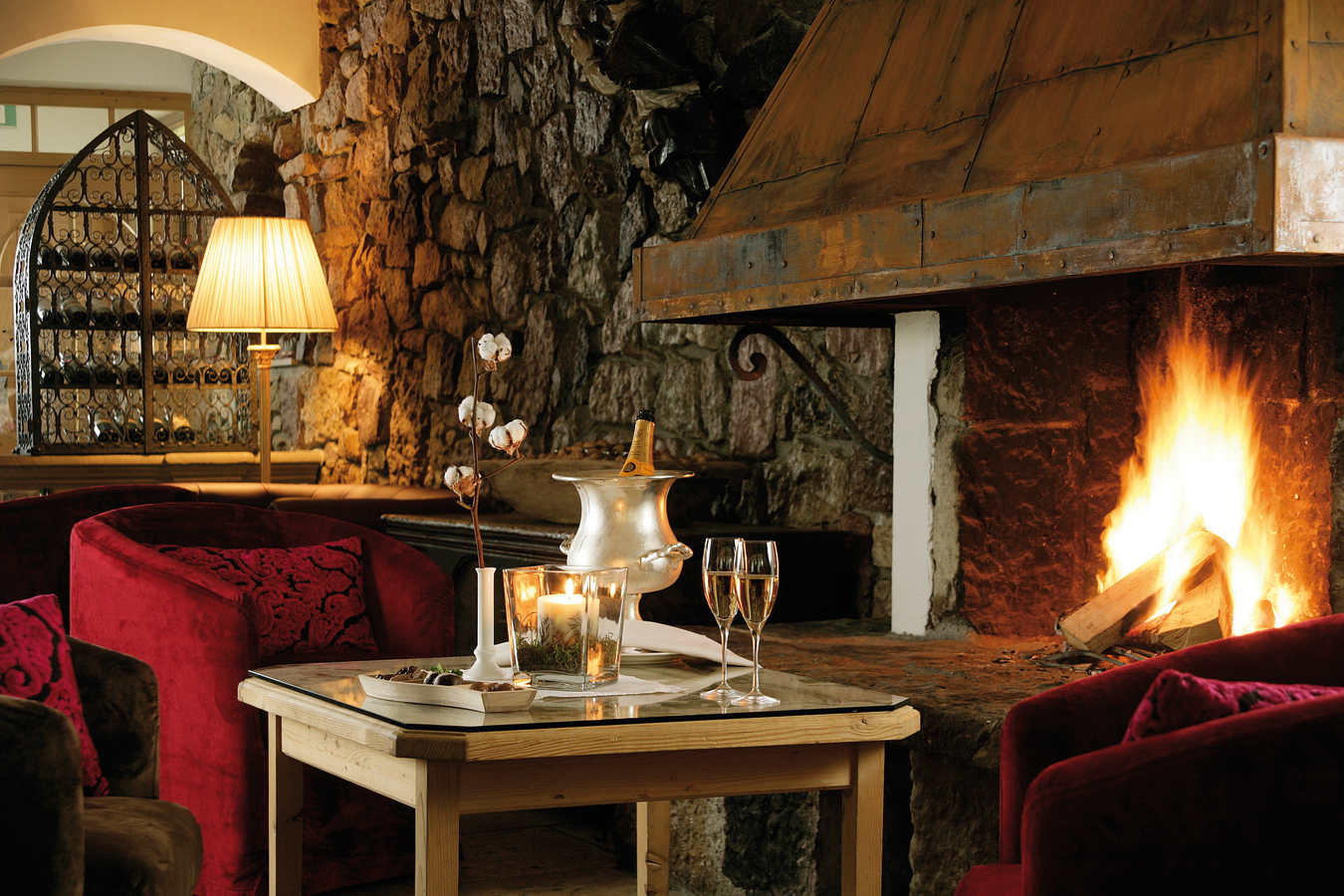 Lounge with Fire Place - St Antoner Hof 