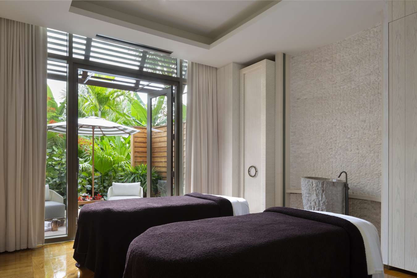 Sense Spa Couples Treatment Room 