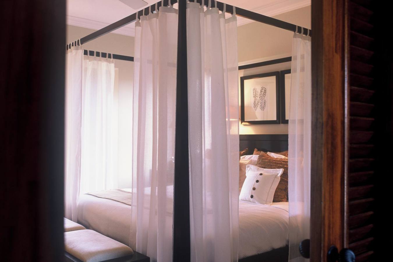 Treetop Suite Bedroom - The Sandpiper