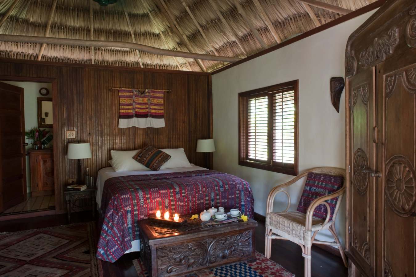 Cabana bedroom - Blancaneaux Lodge