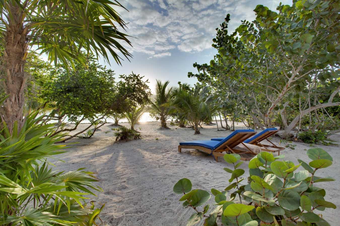 Naia beach - Guatemala & Belize for the Family