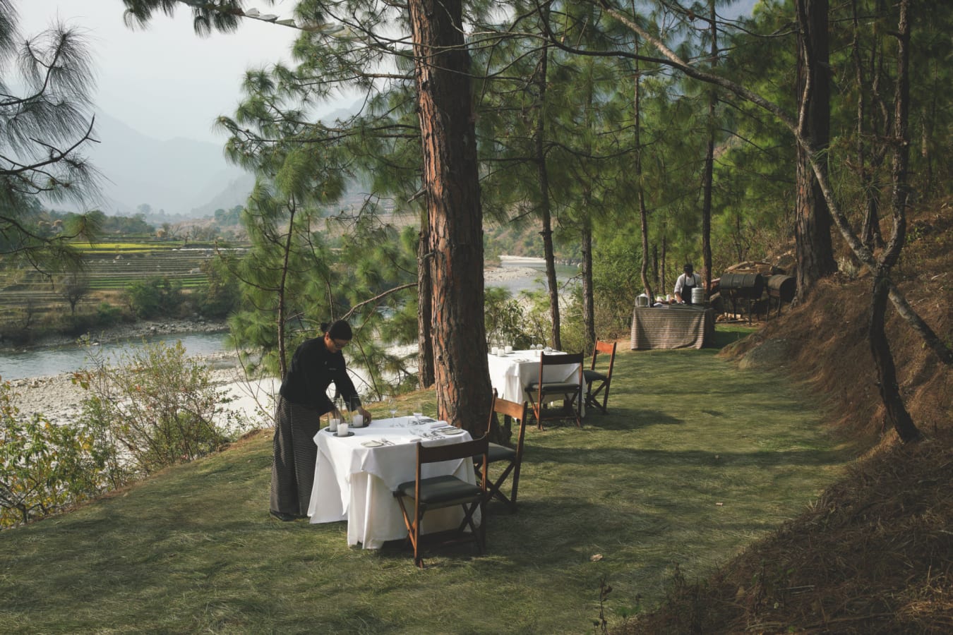 Riverside Lunch