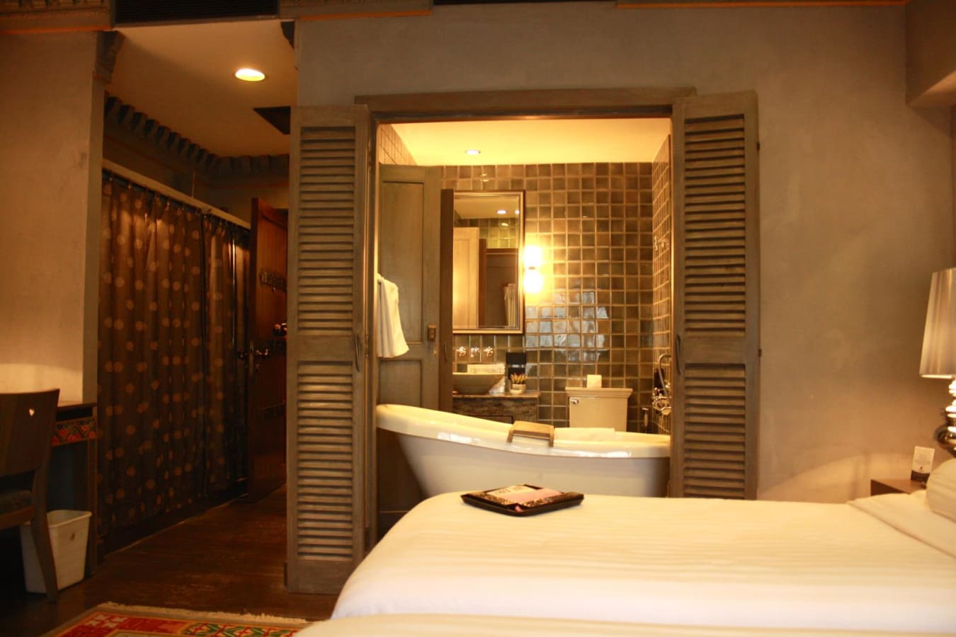 Bedroom - Druk Hotel