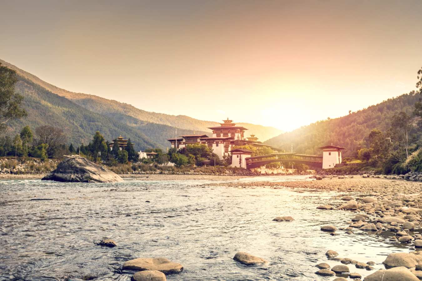 Sunset at Punakha Dzong