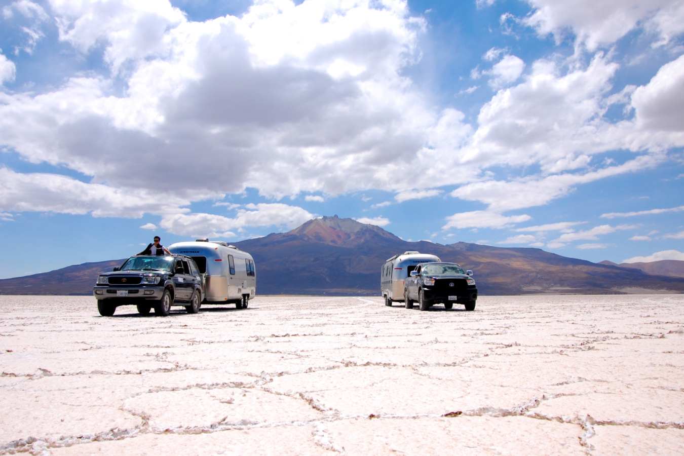 Travelling across the salar - Airstream Uyuni