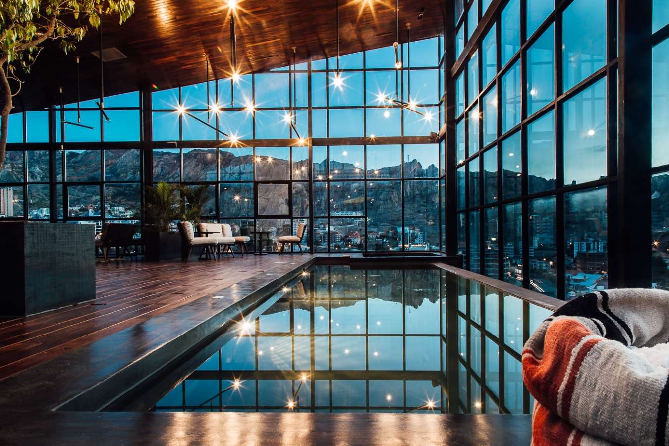 Bar and pool - Atix Hotel