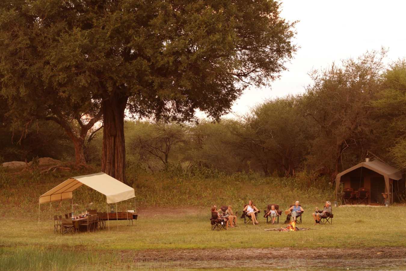 Relaxing in scene - Letaka Safaris