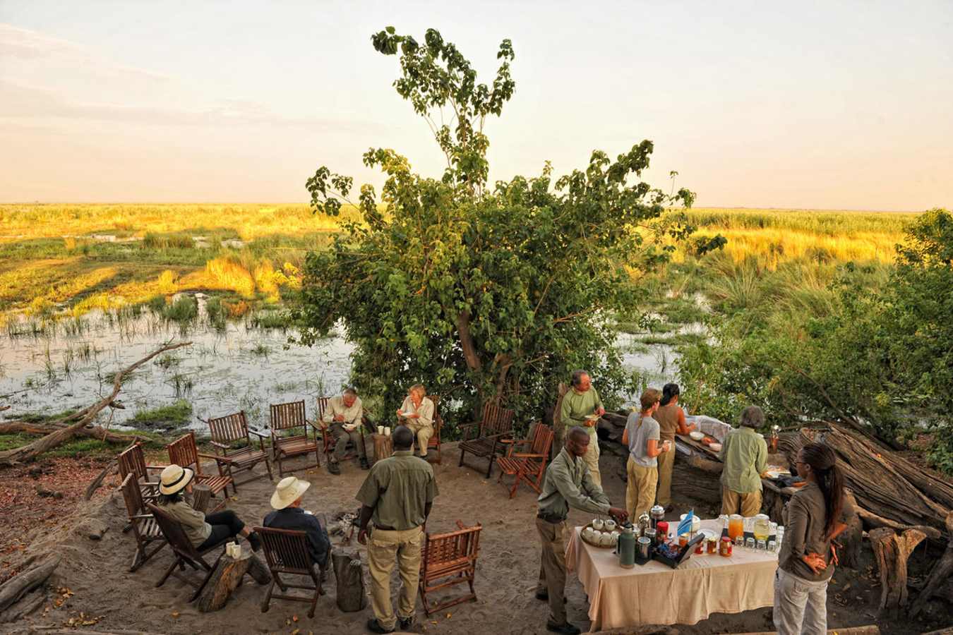 Outdoor Breakfast - Linyanti Bush Camp