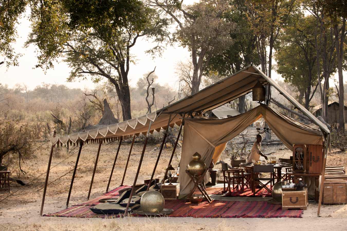 The mess tent - Selinda Explorers Camp