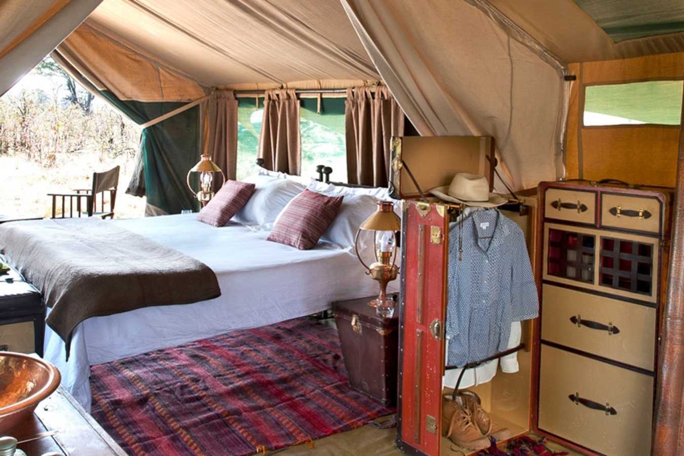 Tent interior - Selinda Explorers Camp