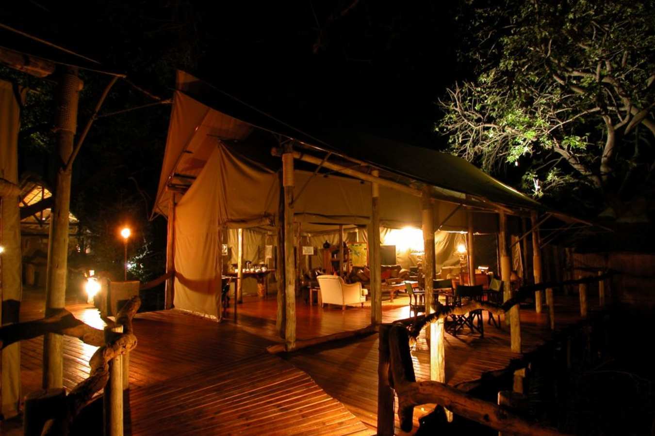 The mess area at night - Tubu Tree Camp