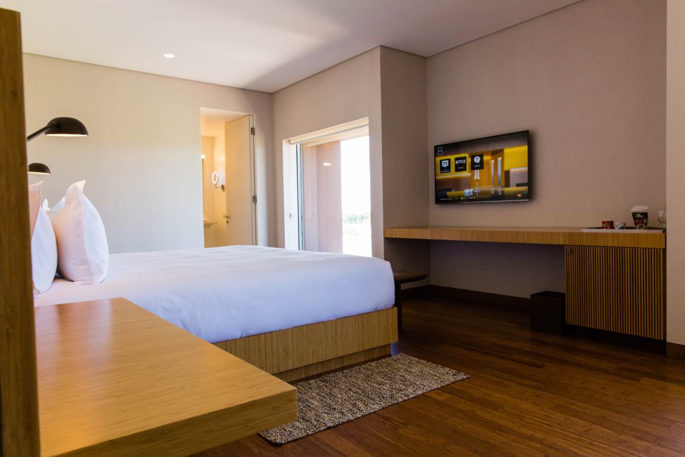 B Executive Room