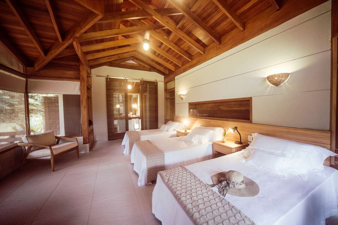 Junior Bungalow Triple - Cristalino Jungle Lodge