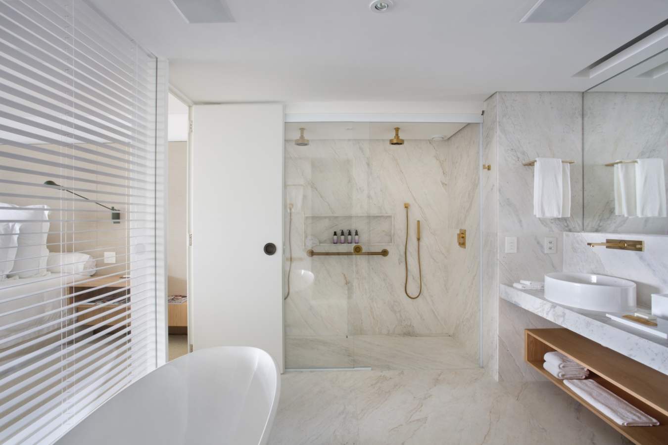 Bathroom - Hotel Emiliano Rio de Janeiro