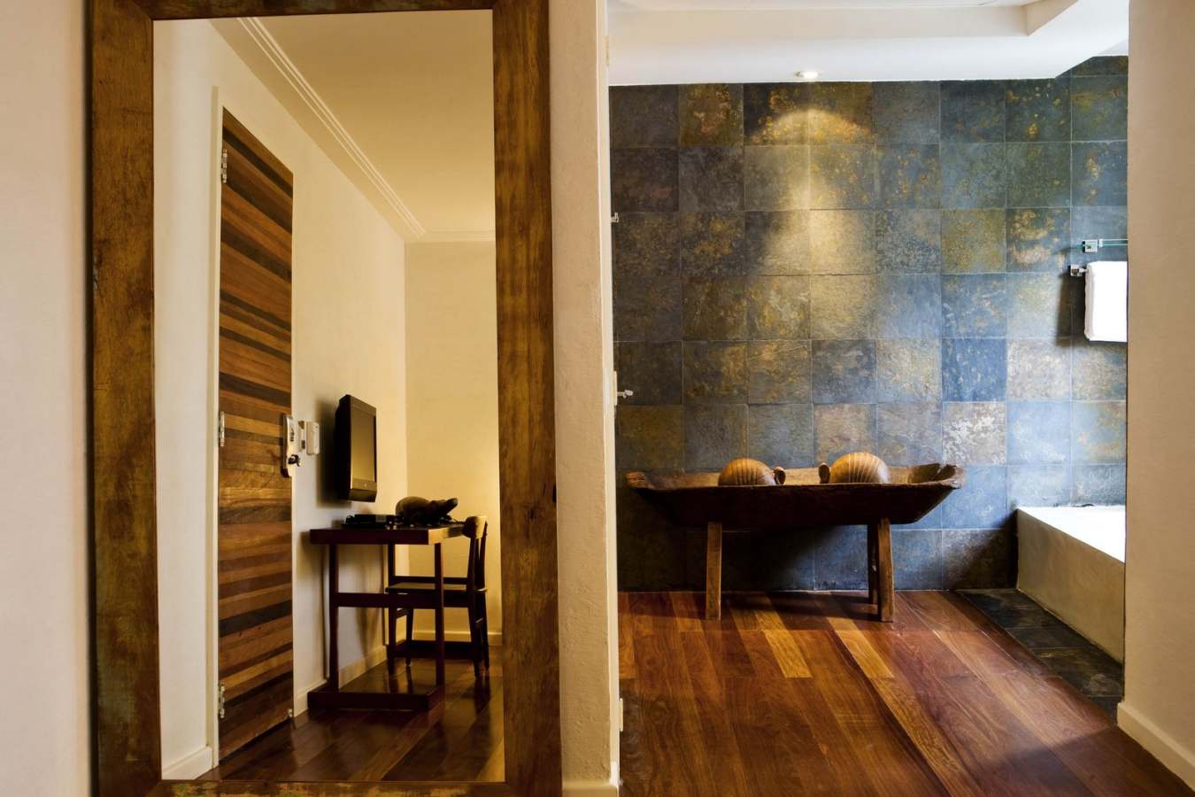 Superior Room Bathroom - Hotel Santa Teresa