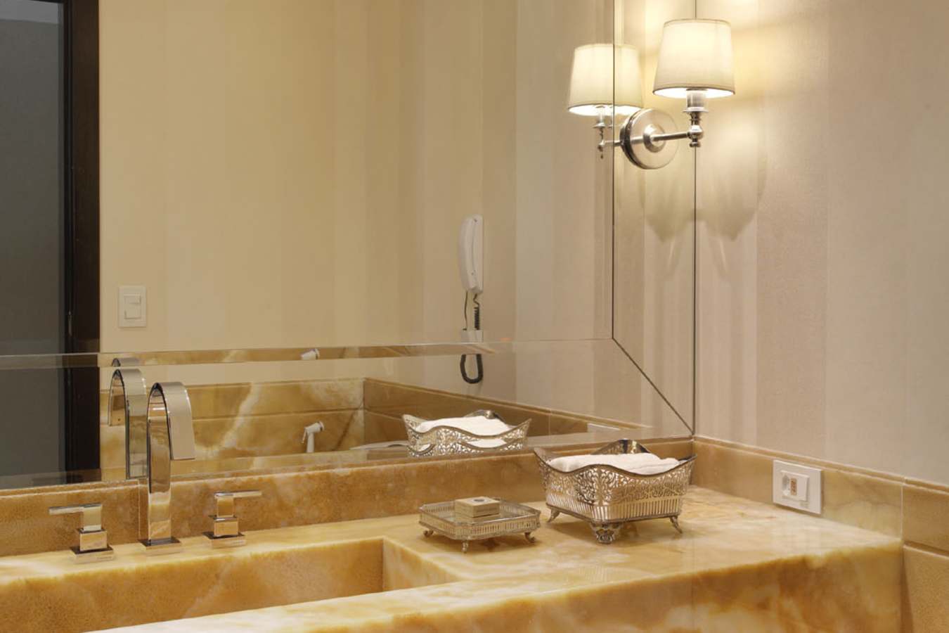 Master Suite - Miramar by Windsor