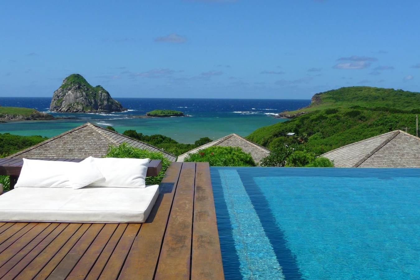 Swimming pool - Pousada Maravilha