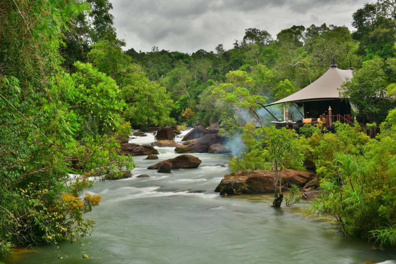 Waterfall Tent - Shinta Mani Wild