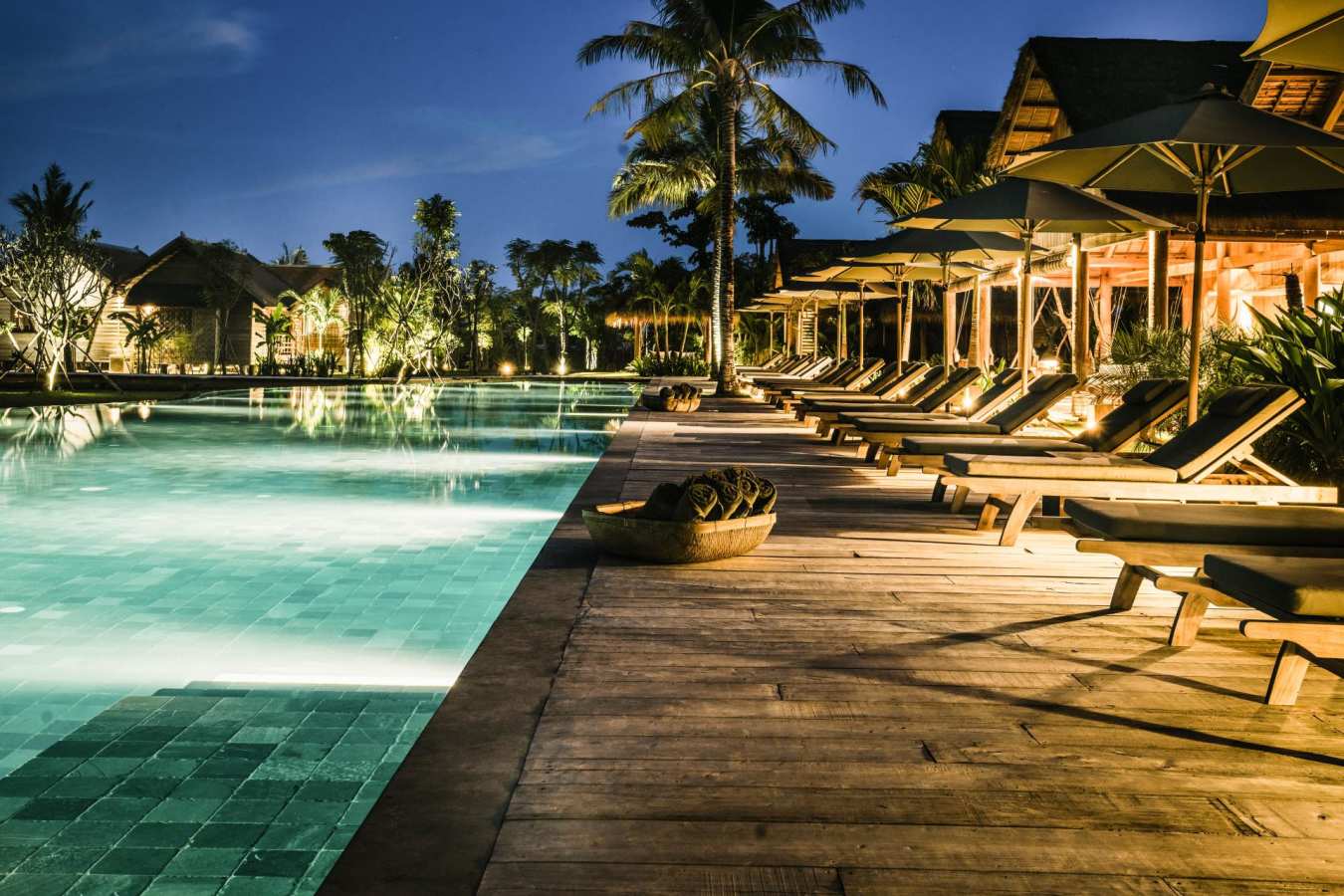 Pool - Phum Baitang