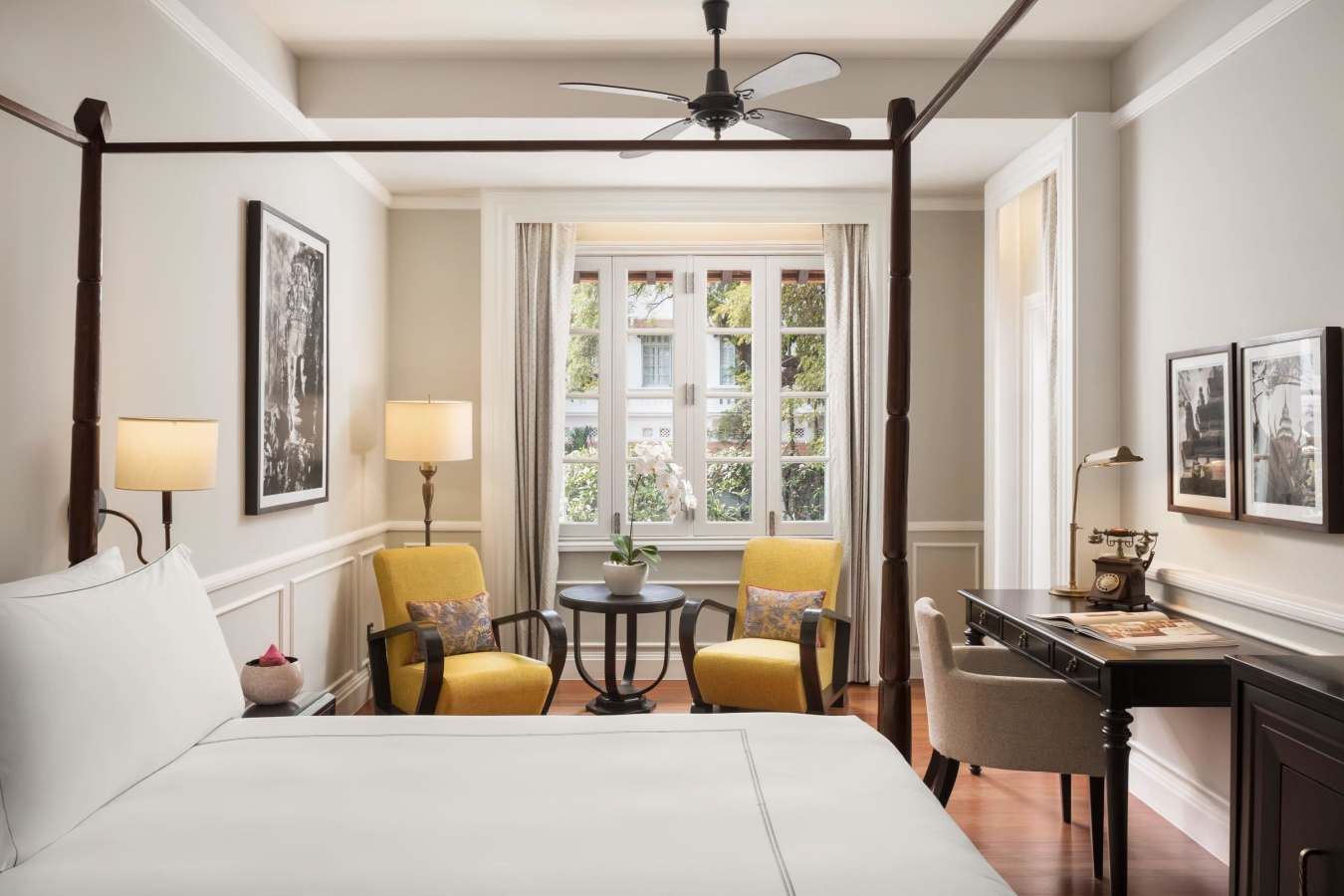 Balcony Suite Bedroom