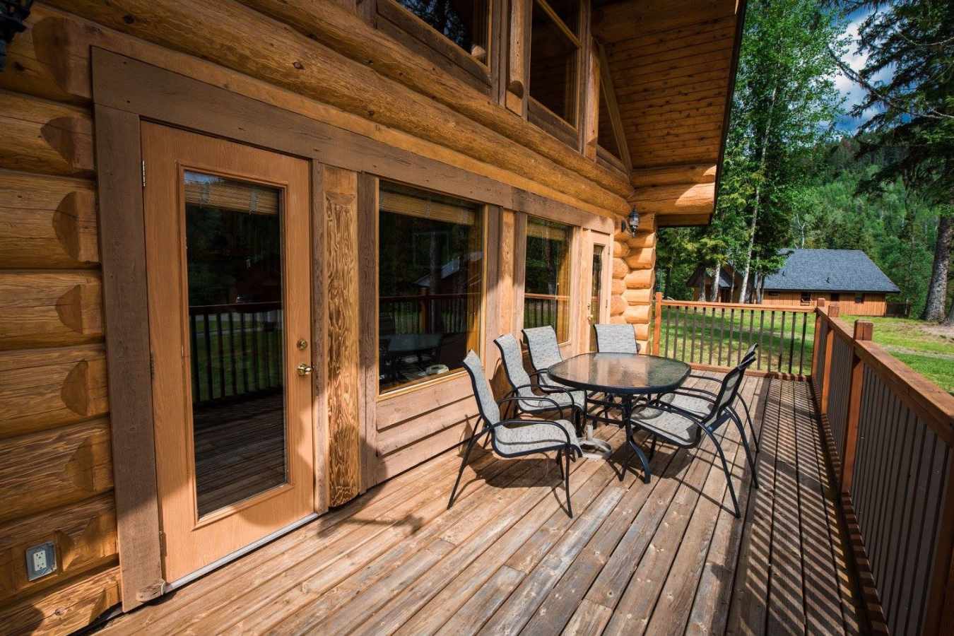 Patio - Alpine Meadows Resort