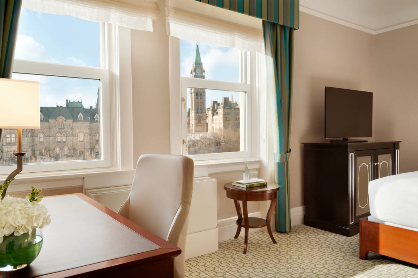 Fairmont View Room
