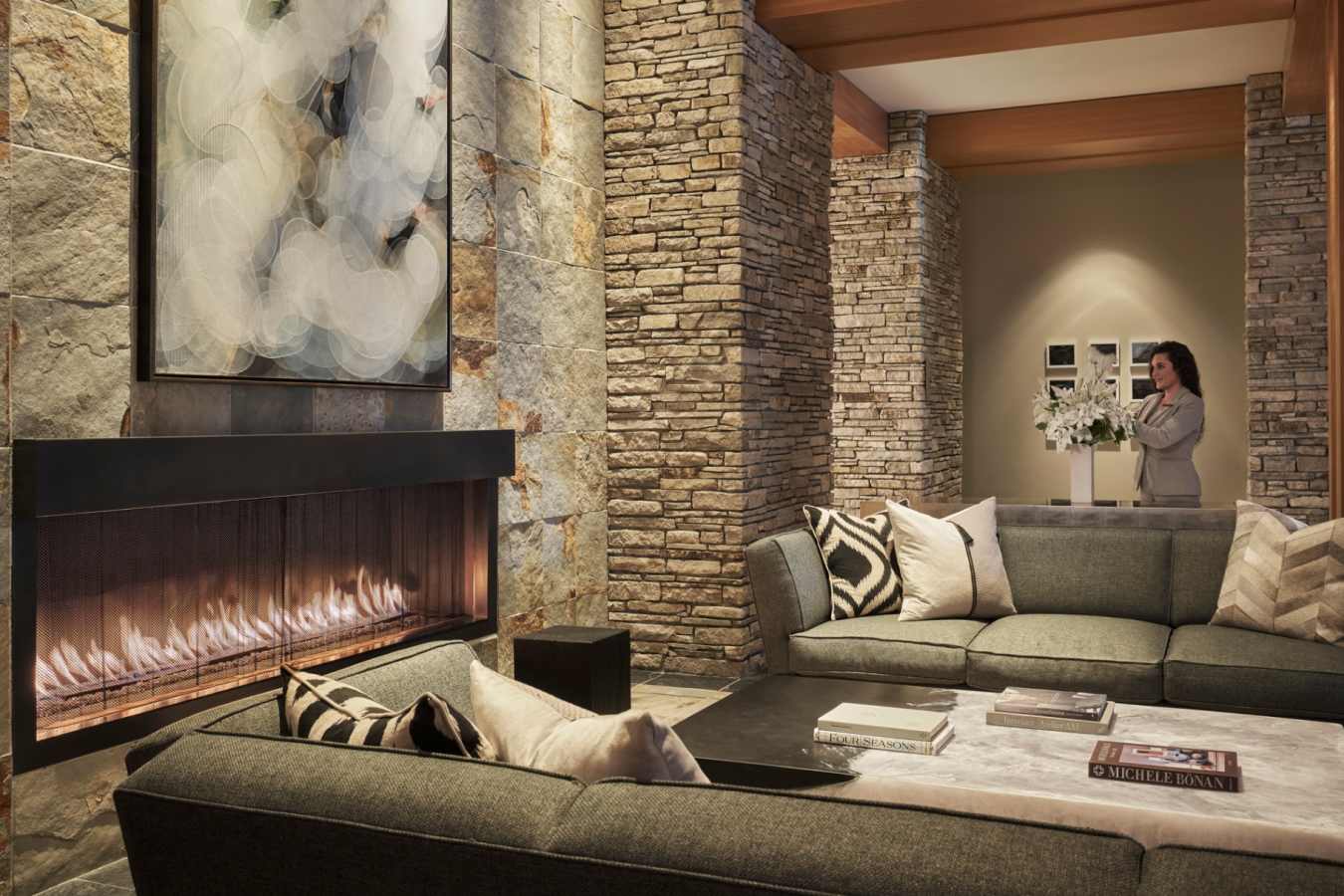 Four Seasons - Lobby 