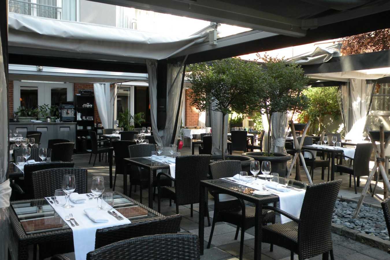 Terrace Restaurant at Le Saint Sulpice