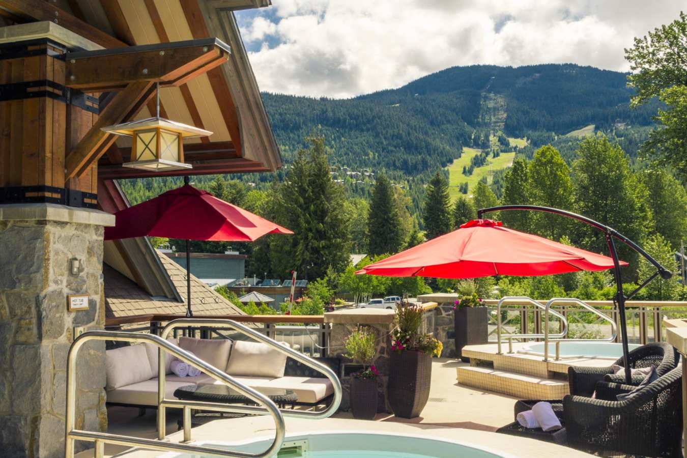 Hot tub spa - Nita Lake Lodge