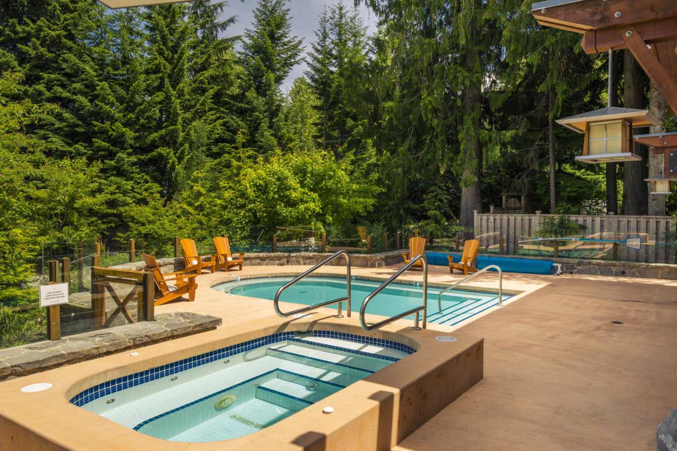 Pool and hot tub - Nita Lake Lodge
