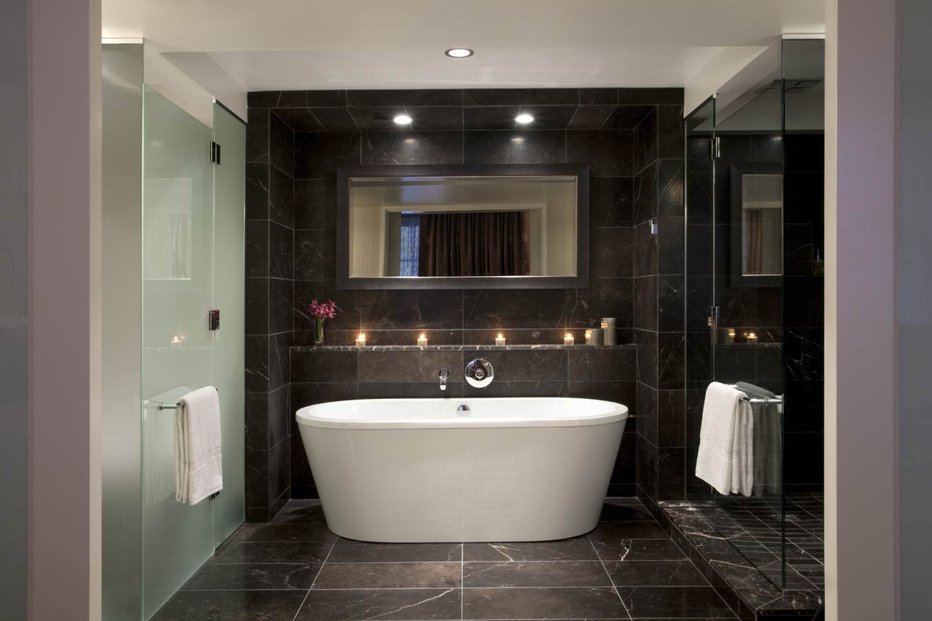 Bathroom - Rosewood Hotel Georgia 